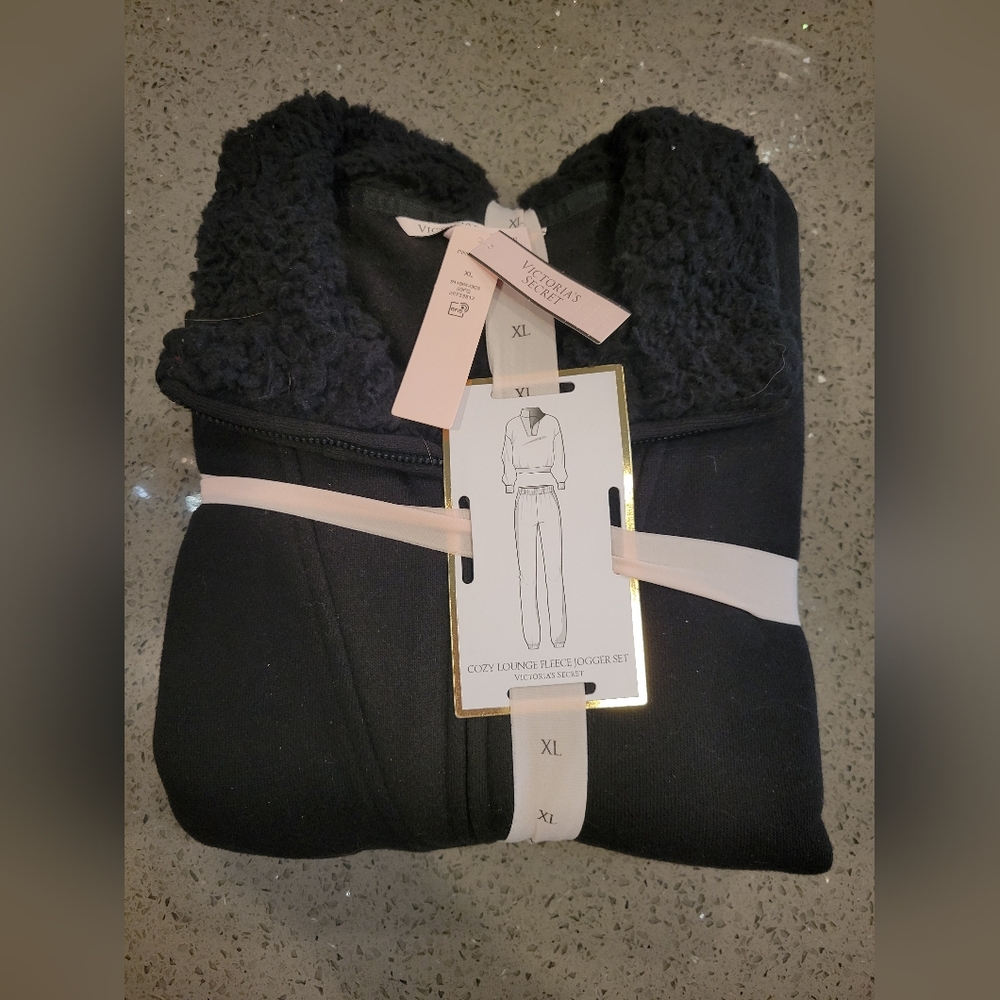 Brand New, Victoria's Secret Black Cotton Fleece Cozy Lounge Set, XL